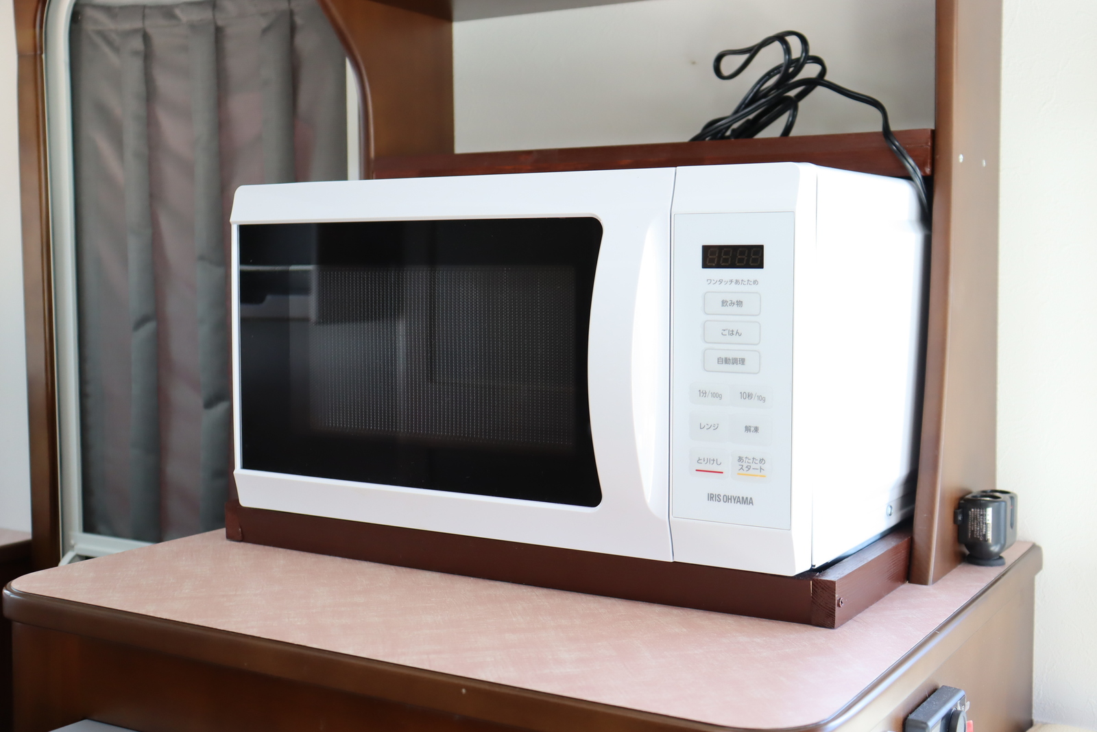 キャンピングカー トレーラー ﾀｺｽ ﾐﾐｰ310　家庭用ｴｱｺﾝ　電動ﾑｰﾊﾞｰ