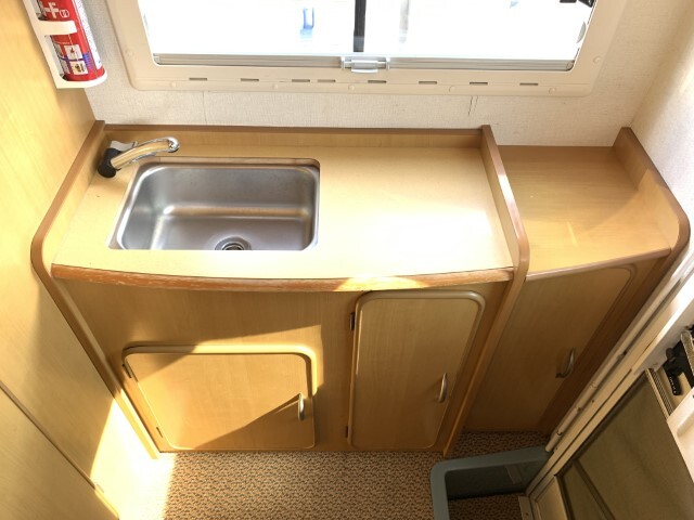 キャンピングカー キャブコン ﾊﾞﾝﾃｯｸ ｱﾄﾑ FFﾋｰﾀｰ 電子ﾚﾝｼﾞ 冷蔵庫