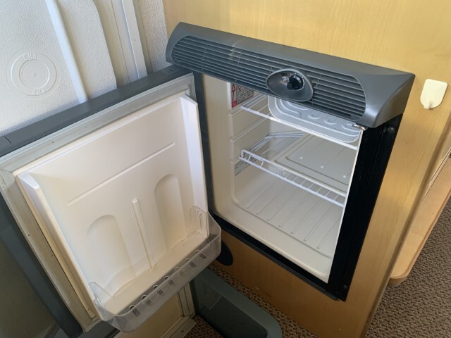 キャンピングカー キャブコン ﾊﾞﾝﾃｯｸ ｱﾄﾑ FFﾋｰﾀｰ 電子ﾚﾝｼﾞ 冷蔵庫