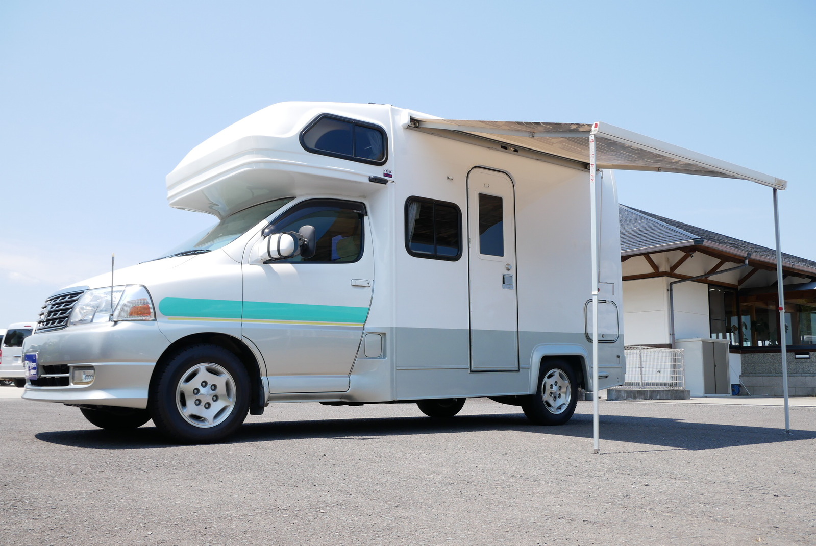 キャンピングカー キャブコン ｸﾞﾗﾝﾄﾞﾊｲｴｰｽ RVﾋﾞｯｸﾌｯﾄ　ﾌﾟﾙﾐｴ