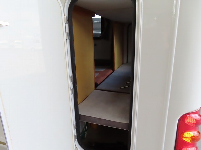 キャンピングカー キャブコン ﾎﾞﾝｺﾞ AtoZ ｱﾐﾃｨ 冷蔵庫 Wﾀｲﾔ 1ｵｰﾅｰ