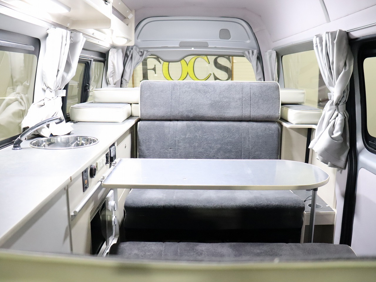 キャンピングカー バンコン ﾊｲｴｰｽ 東和 ﾂｪﾙﾄ 4WD　FFﾋｰﾀｰ