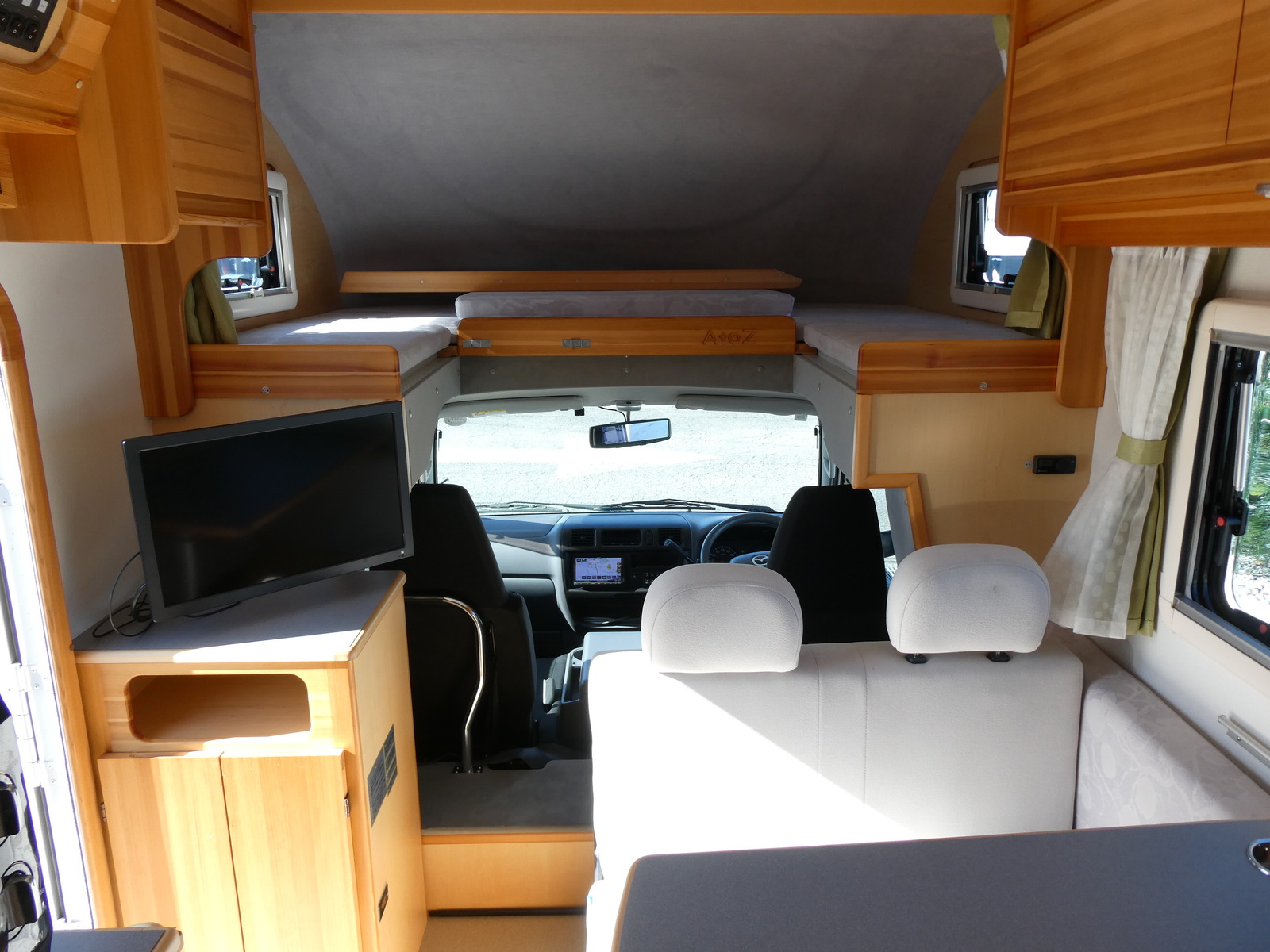 キャンピングカー キャブコン AtoZ　ｱﾐﾃｨﾎﾞｽｺ　ｿｰﾗｰﾊﾟﾈﾙ　FFﾋｰﾀｰ