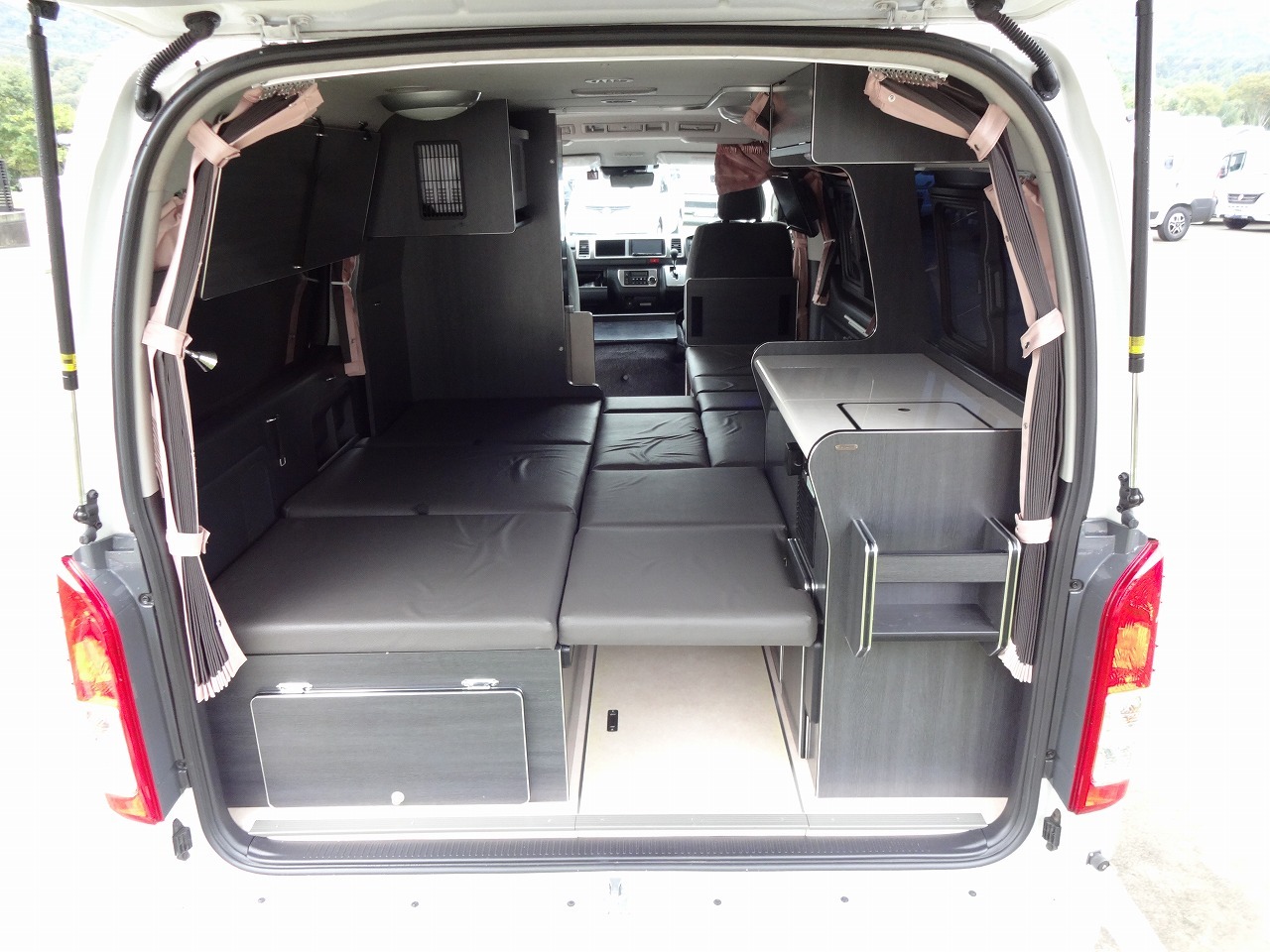 キャンピングカー バンコン ﾊｲｴｰｽ ﾘﾝｴｲﾊﾞｶﾝﾁｪｽﾌﾟﾗｲﾍﾞｰﾄ FF暖房