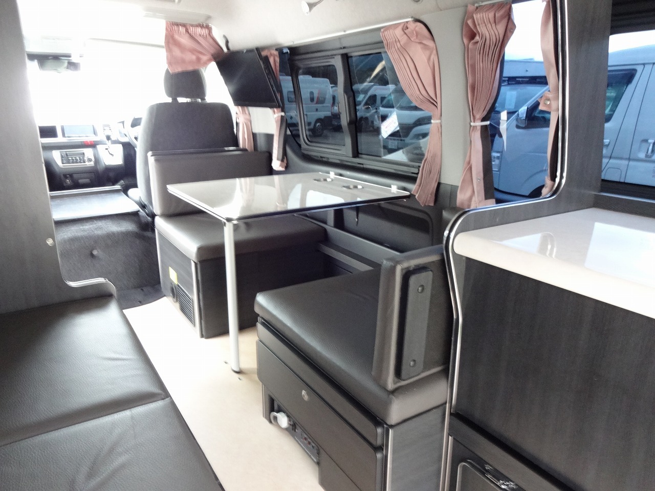 キャンピングカー バンコン ﾊｲｴｰｽ ﾘﾝｴｲﾊﾞｶﾝﾁｪｽﾌﾟﾗｲﾍﾞｰﾄ FF暖房