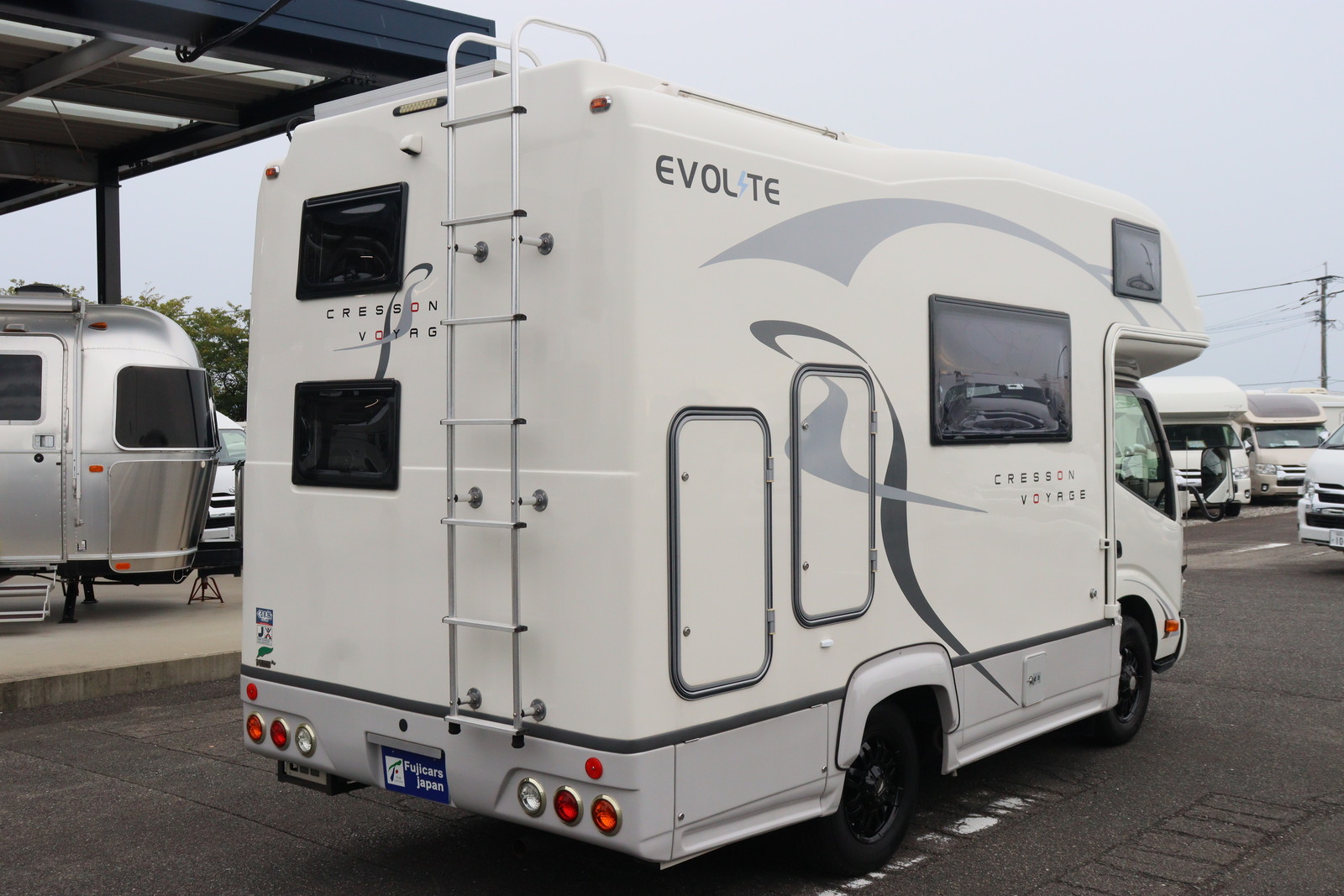 キャンピングカー キャブコン ｶﾑﾛｰﾄﾞﾅｯﾂRV ｸﾚｿﾝﾎﾞﾔｰｼﾞｭWｴﾎﾞﾗｲﾄ