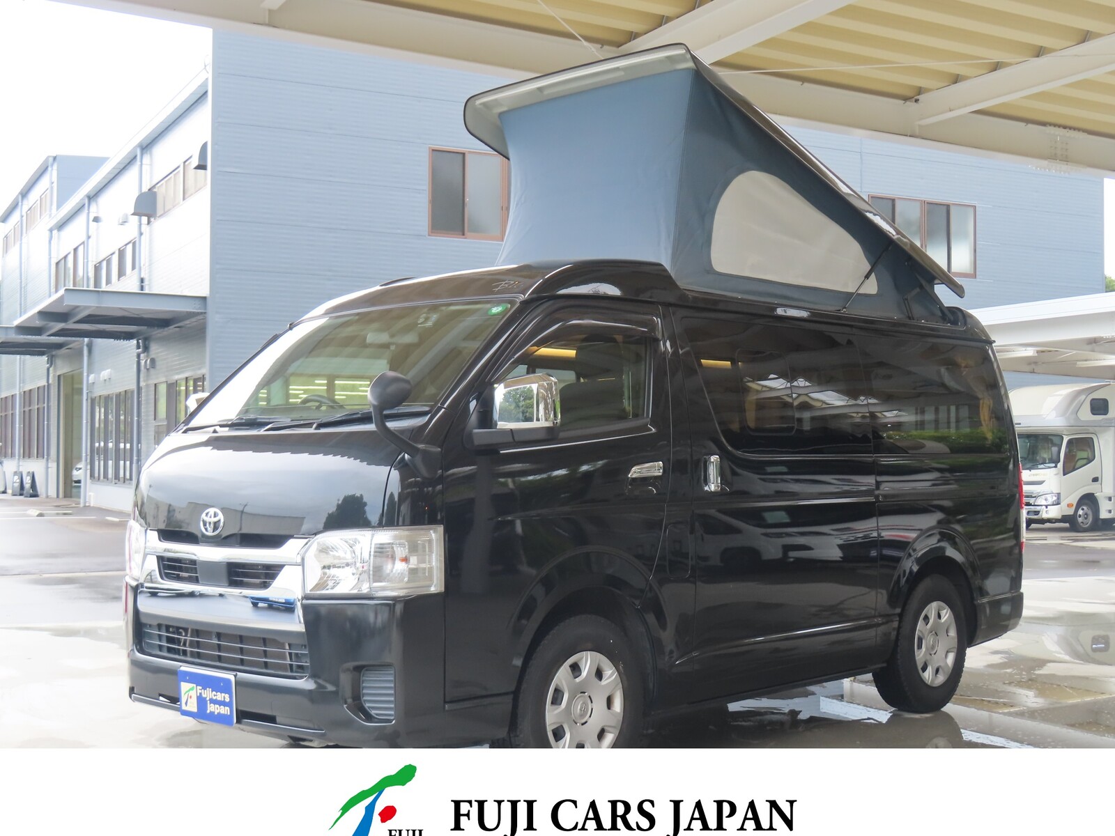 キャンピングカー バンコン ハイエース ホワイトハウス コンパスビッツ
