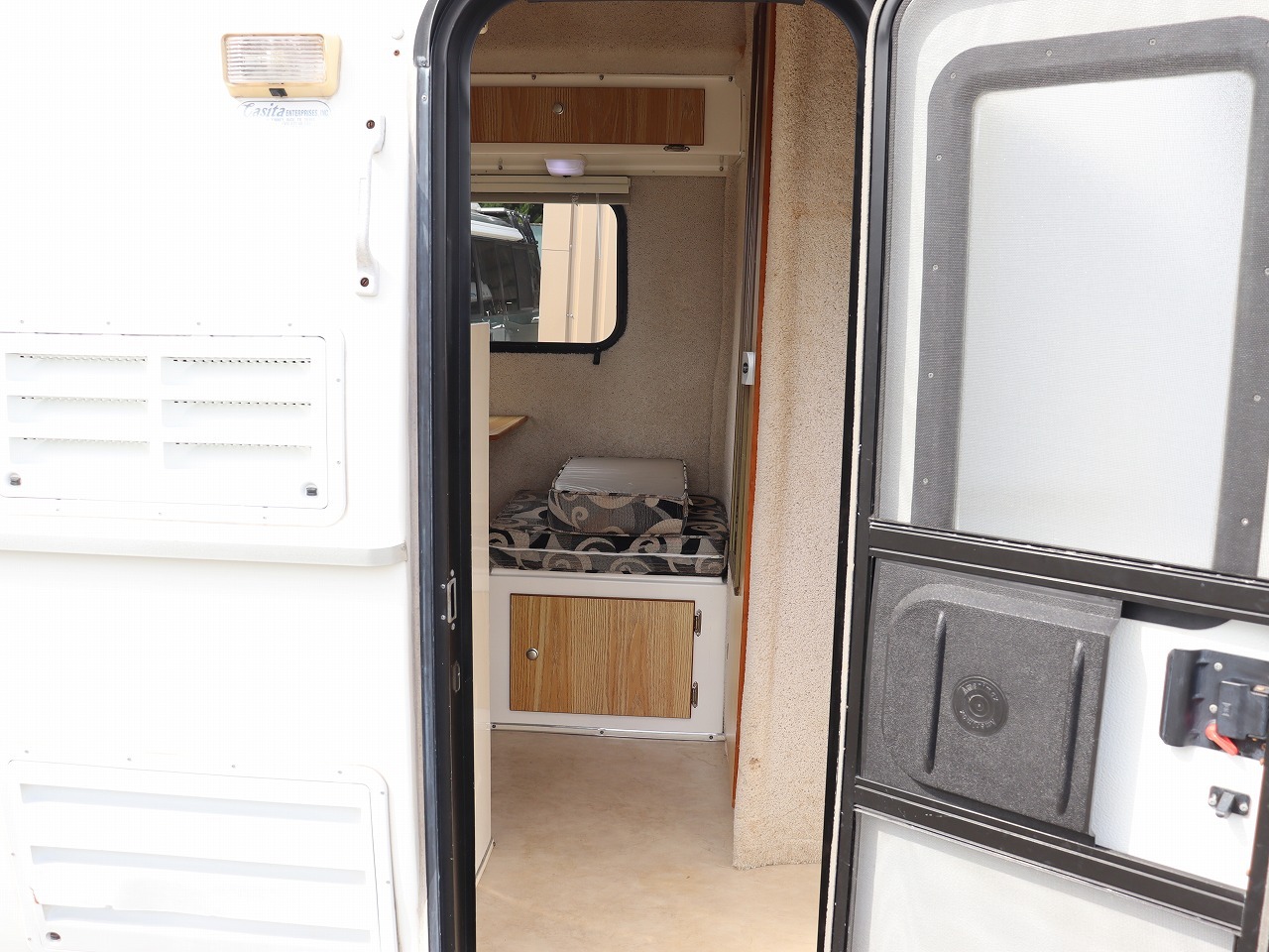 キャンピングカー トレーラー ｶｼｰﾀ ﾃｷｻｽ ﾛﾃﾞｵ 17ft　ﾙｰﾌｸｰﾗｰ