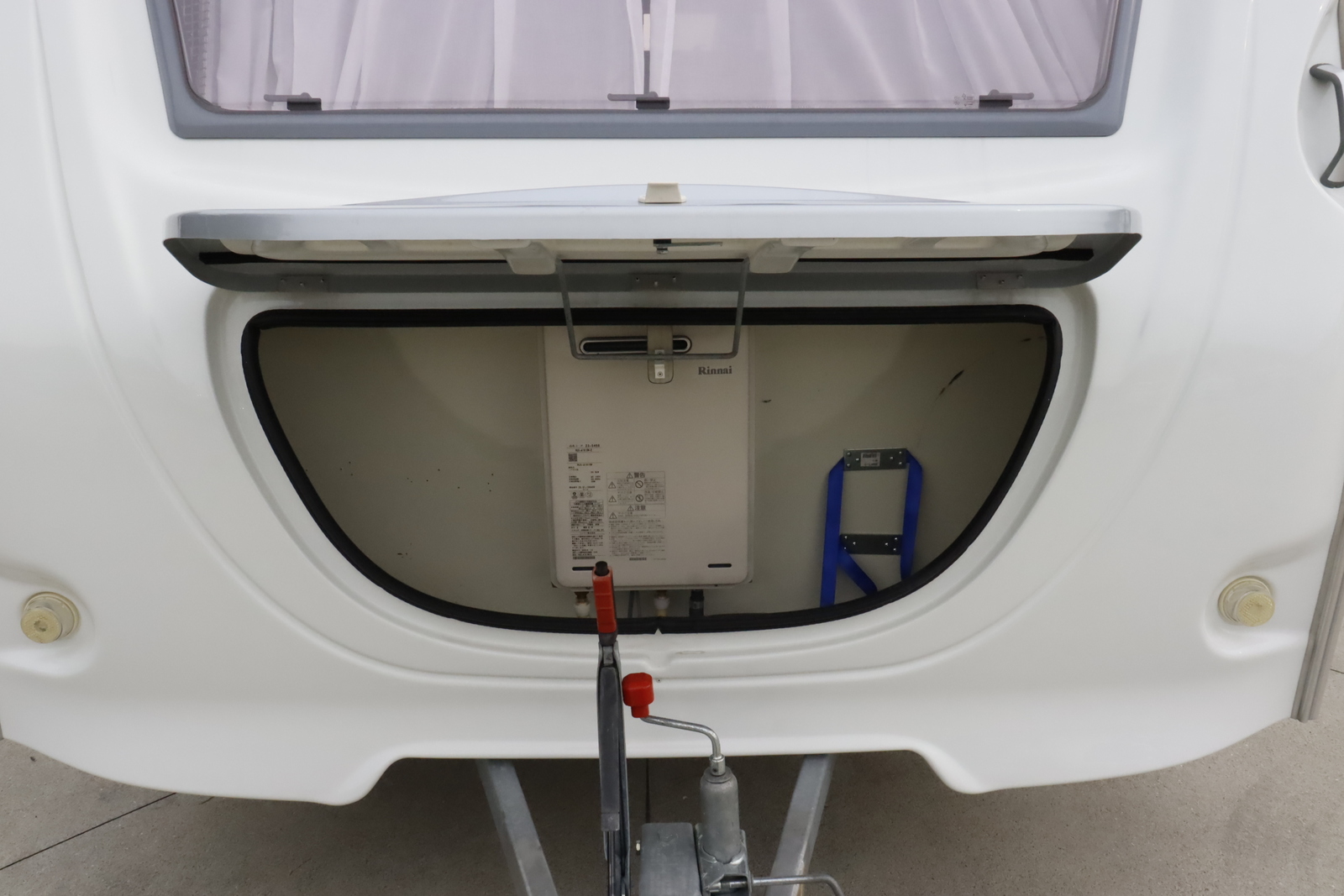 キャンピングカー トレーラー ｴｰｽｷｬﾗﾊﾞﾝ ｴｰｽ510CDL 家庭用ｴｱｺﾝ