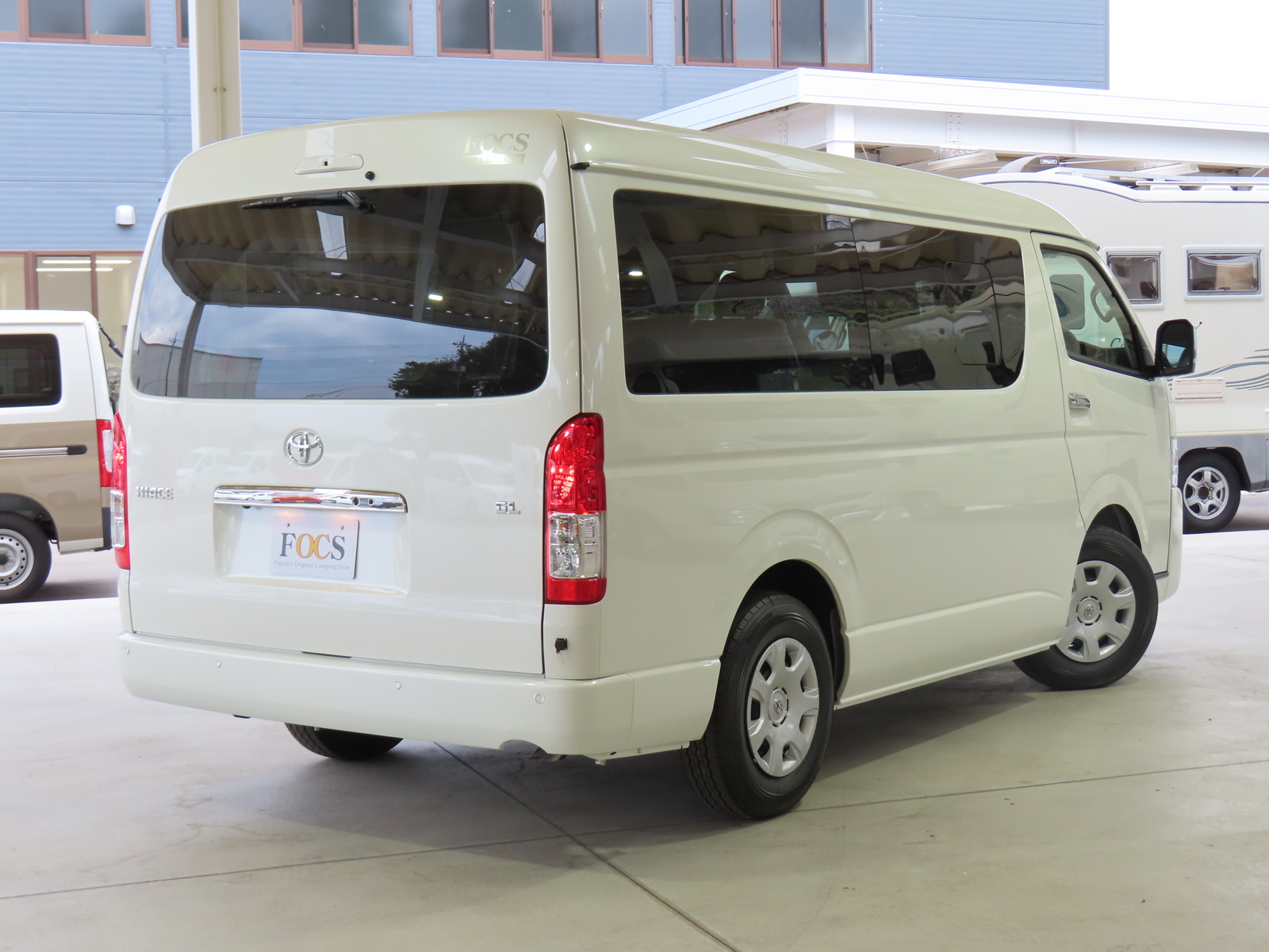 キャンピングカー バンコン ﾊｲｴｰｽ FOCS FIKA 展示車 新規ｵｰﾀﾞｰ受付中