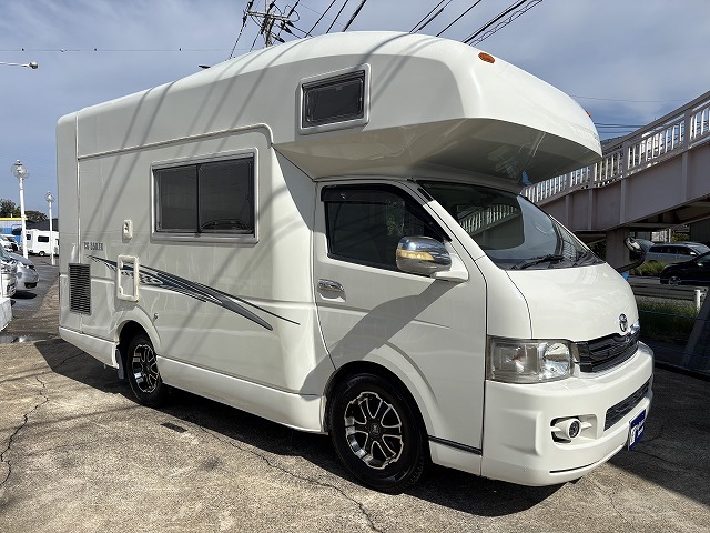 キャンピングカー キャブコン ﾊｲｴｰｽ ﾌｧｰｽﾄｶｽﾀﾑ ﾎﾞﾚﾛ