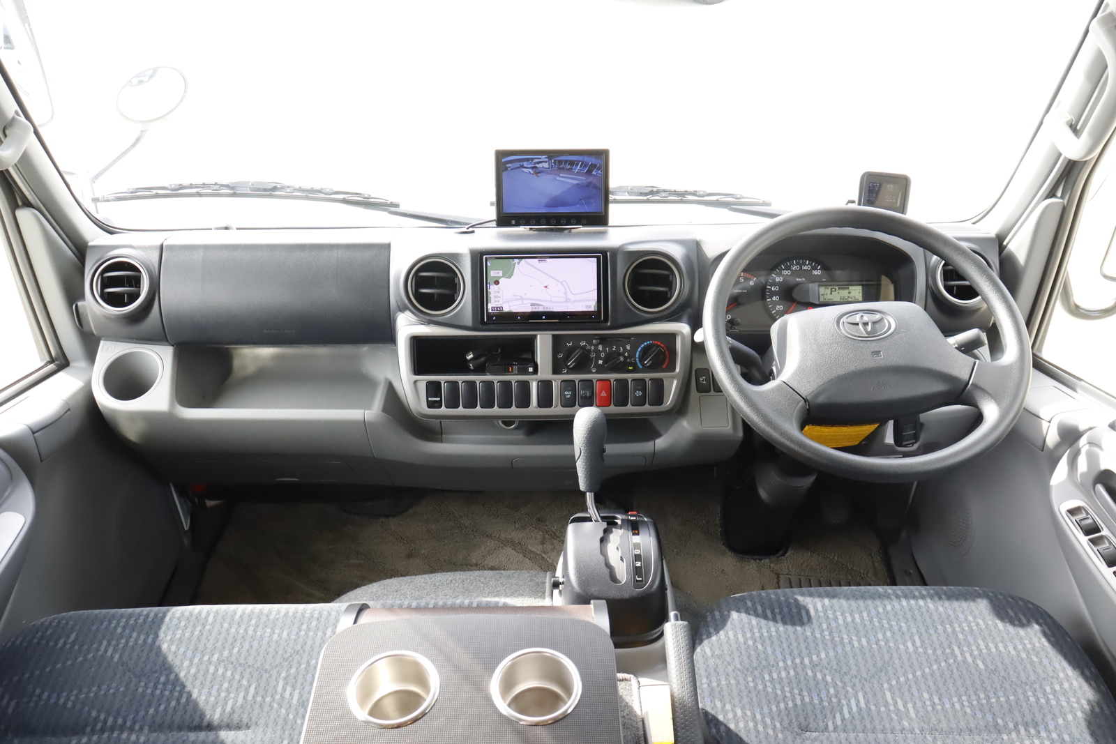キャンピングカー キャブコン ｶﾑﾛｰﾄﾞ ﾊﾞﾝﾃｯｸ ｼﾞﾙ520 4WD