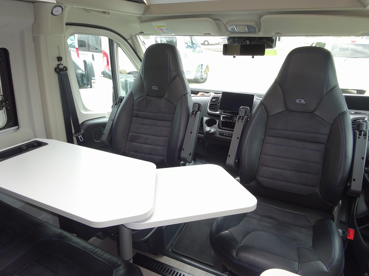 キャンピングカー バンコン ﾃﾞｭｶﾄ ｱﾄﾞﾘｱ ﾂｲﾝ540SP 9AT 家庭用AC