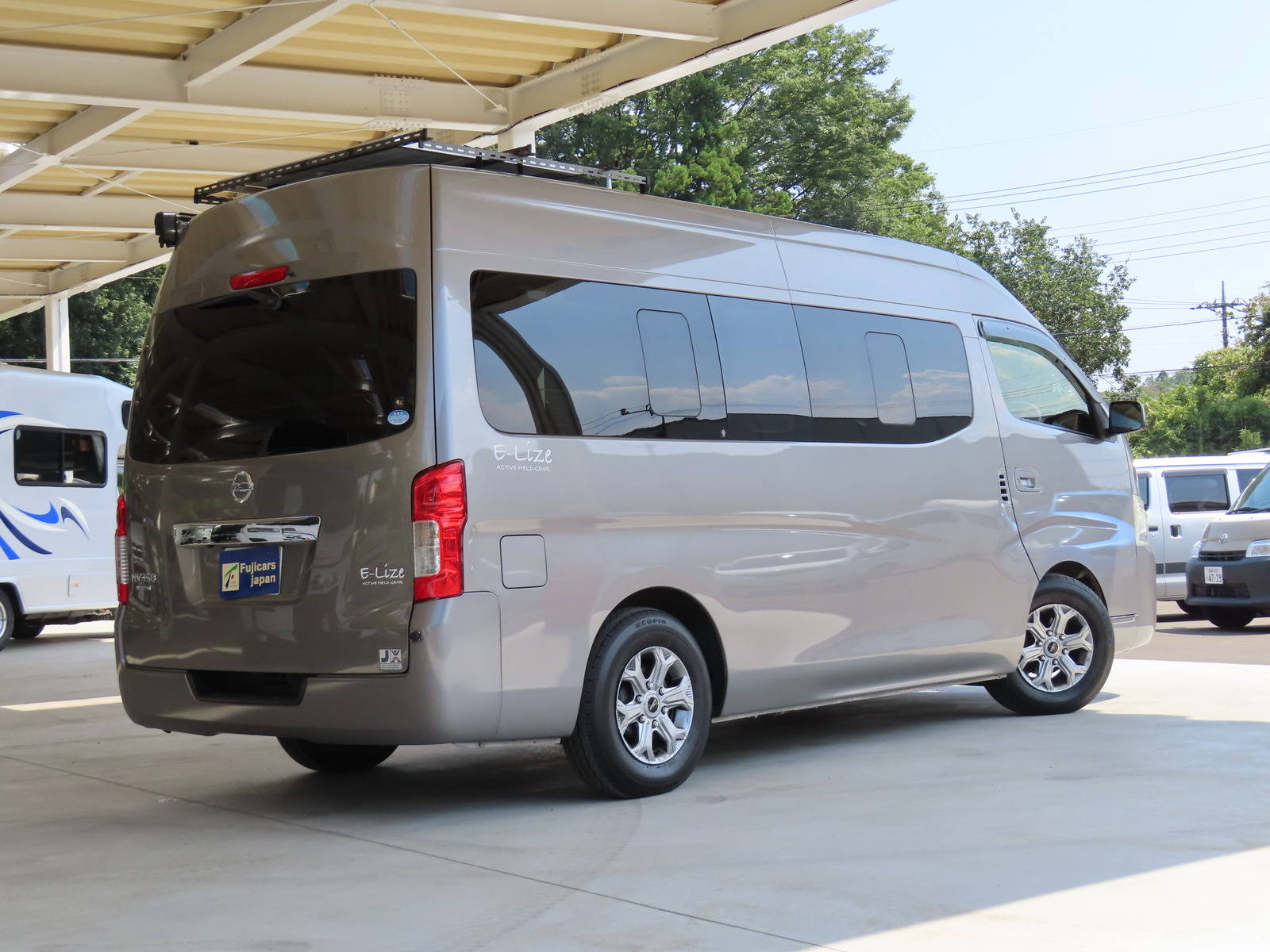 キャンピングカー バンコン NV350ｷｬﾗﾊﾞﾝ ﾛｰﾀｽRV ｲｰﾗｲｽﾞ