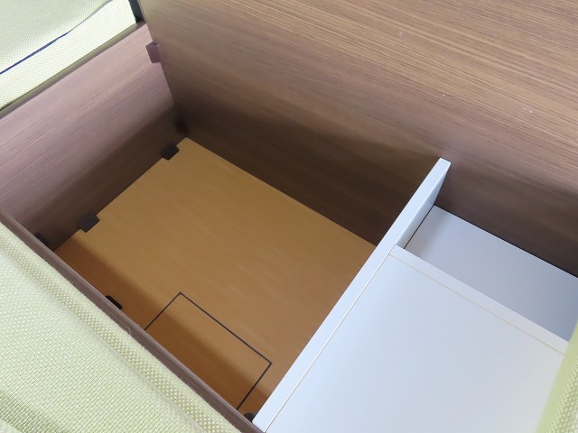 キャンピングカー バンコン NV350ｷｬﾗﾊﾞﾝ ﾊﾀﾅｶ製