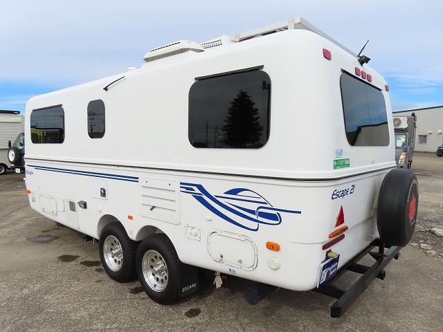 キャンピングカー トレーラー ｴｽｹｰﾌﾟ21 要牽引免許 2軸 ﾙｰﾌAC FFﾋｰﾀｰ