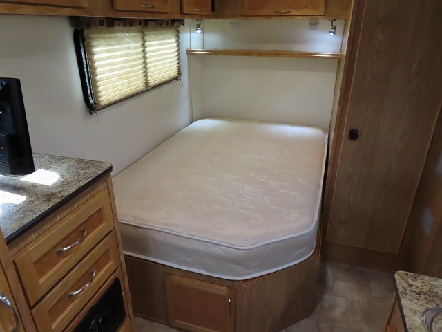 キャンピングカー トレーラー ｴｽｹｰﾌﾟ21 要牽引免許 2軸 ﾙｰﾌAC FFﾋｰﾀｰ