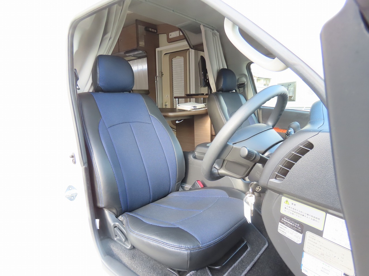 キャンピングカー キャブコン ﾊｲｴｰｽ ｱﾈｯｸｽ ﾘﾊﾞﾃｨNS 家庭用ｴｱｺﾝ4WD