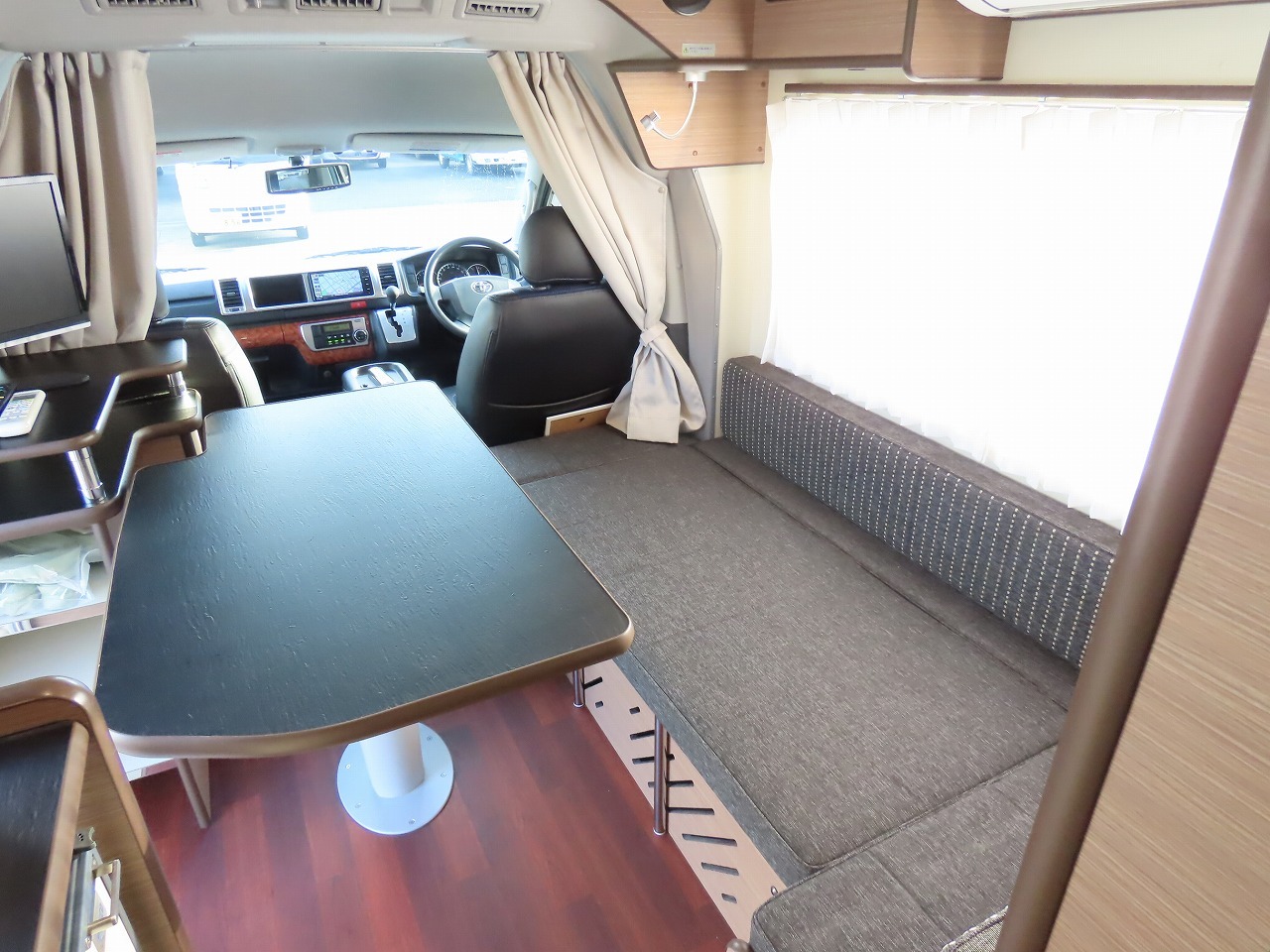 キャンピングカー キャブコン ﾊｲｴｰｽ ｱﾈｯｸｽ ﾘﾊﾞﾃｨNS 家庭用ｴｱｺﾝ4WD