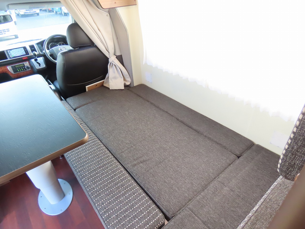 キャンピングカー キャブコン ﾊｲｴｰｽ ｱﾈｯｸｽ ﾘﾊﾞﾃｨNS 家庭用ｴｱｺﾝ4WD