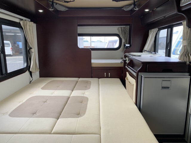 キャンピングカー キャブコン AZ-MAX ｴﾑﾎﾙｰｳﾞｧ ﾎﾟｯﾌﾟUP FFﾋｰﾀｰ