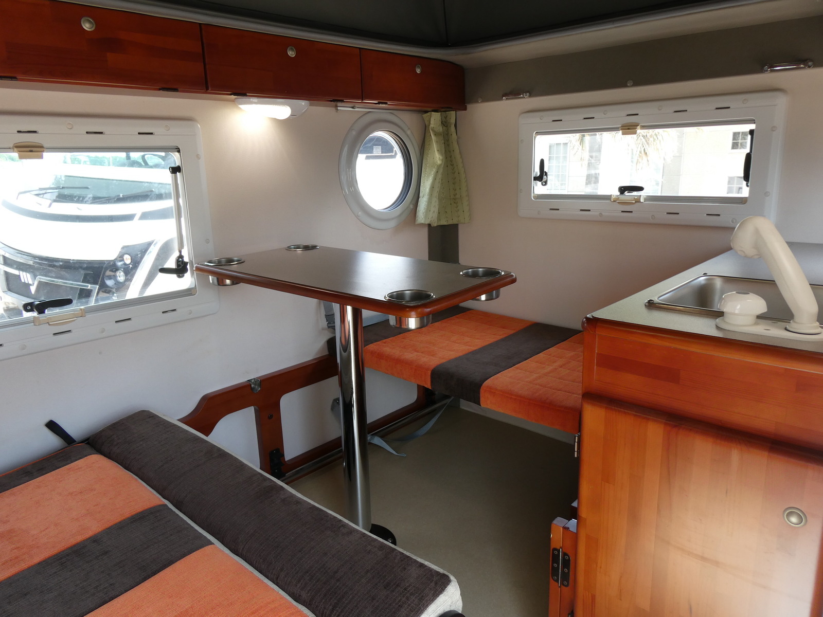 キャンピングカー 軽キャンパー ｲﾝﾃﾞｨｱﾅRV ｲﾝﾃﾞｨ727 FFﾋｰﾀｰ