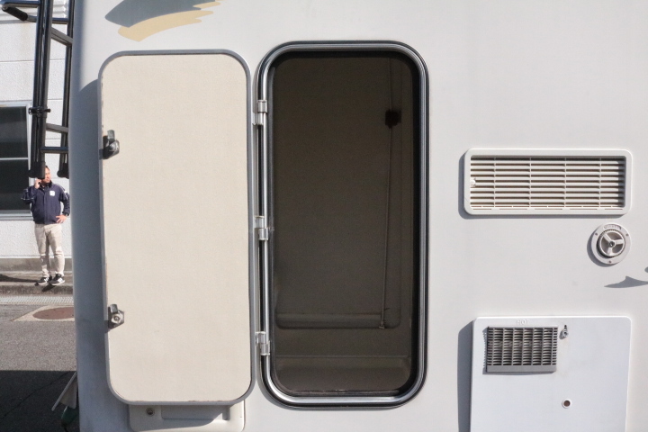 キャンピングカー キャブコン ｶﾑﾛｰﾄﾞ ﾊﾞﾝﾃｯｸ ｼﾞﾙ 4WD　ﾘﾁｳﾑ　家庭用