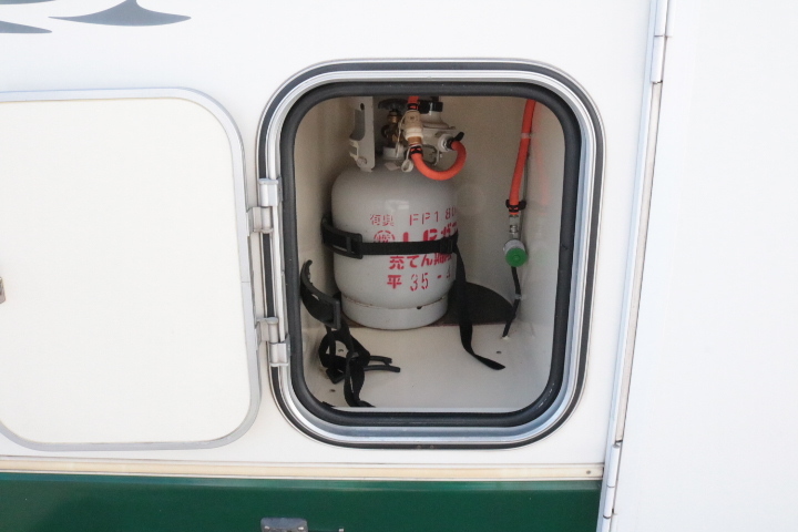 キャンピングカー キャブコン ｶﾑﾛｰﾄﾞ ﾊﾞﾝﾃｯｸ ｼﾞﾙ 4WD　ﾘﾁｳﾑ　家庭用