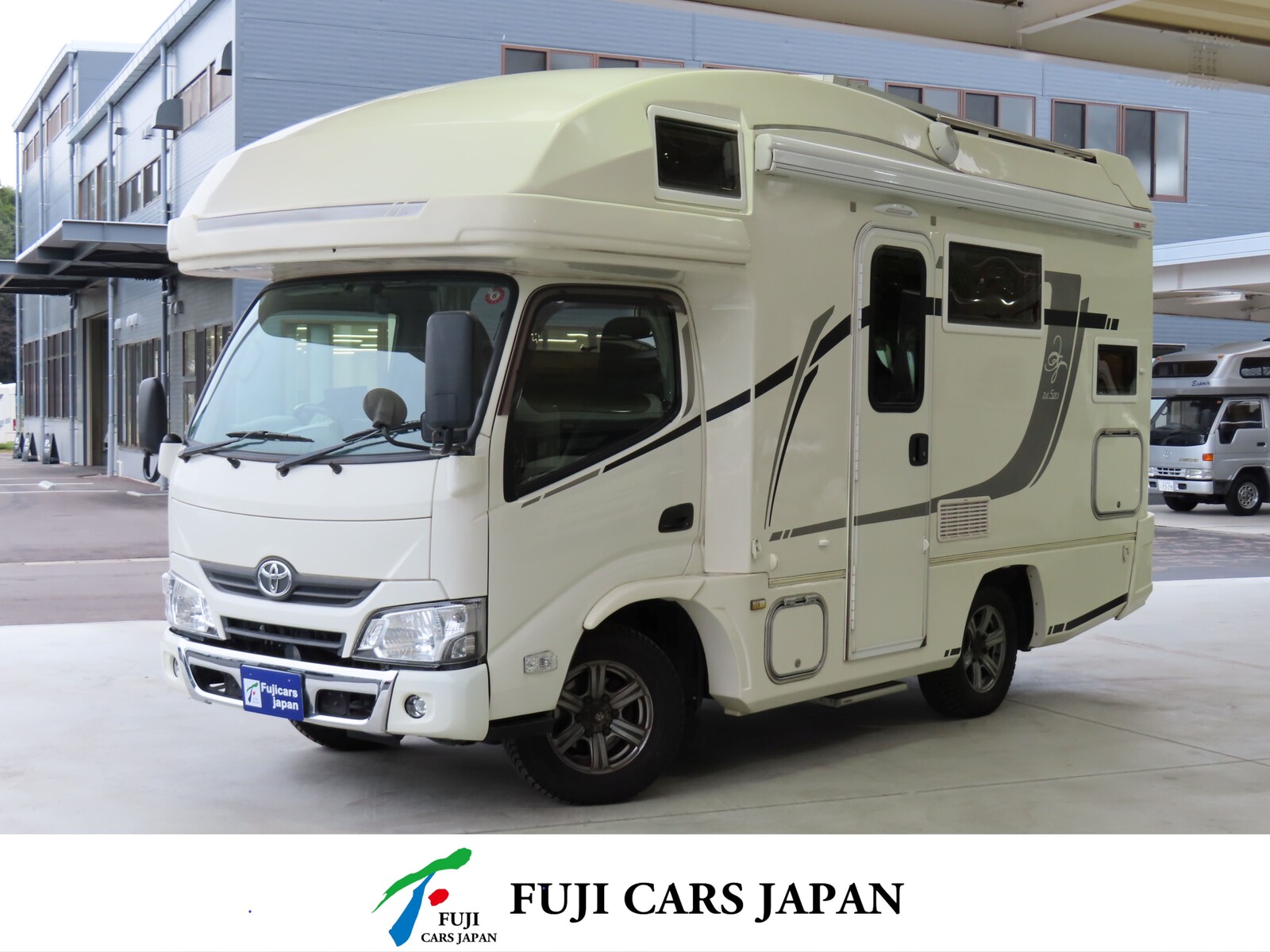 キャンピングカー キャブコン ｶﾑﾛｰﾄﾞ ﾊﾞﾝﾃｯｸ ｼﾞﾙ520 4WD