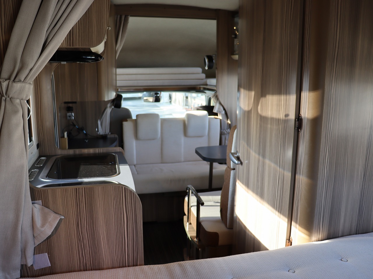 キャンピングカー キャブコン ｶﾑﾛｰﾄﾞ ﾊﾞﾝﾃｯｸ ｼﾞﾙﾉｰﾌﾞﾙ　家庭用ｴｱｺﾝ