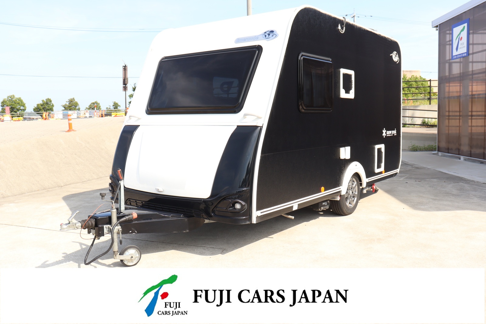 トレーラー トリガノ エメロード376 けん引免許不要モデル
