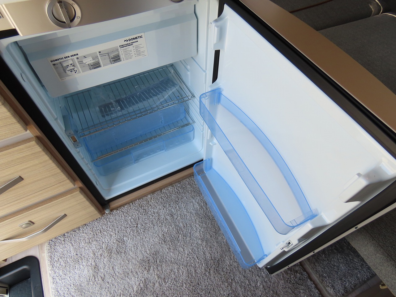 キャンピングカー トレーラー ﾌｪﾝﾄ ﾋﾞｱﾝｺ390 家庭用ｴｱｺﾝ FFﾋｰﾀｰ