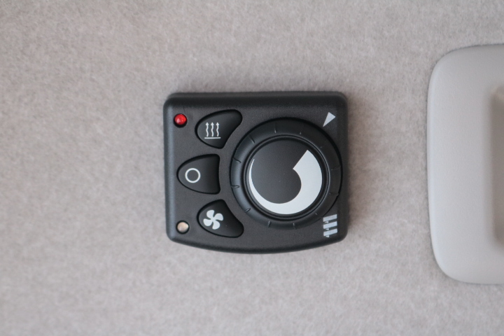 キャンピングカー バンコン ﾊｲｴｰｽ ﾚｸﾋﾞｨ ﾄｯﾌﾟｾｲﾙｽｰﾍﾟﾘｱ　FF　ﾚ