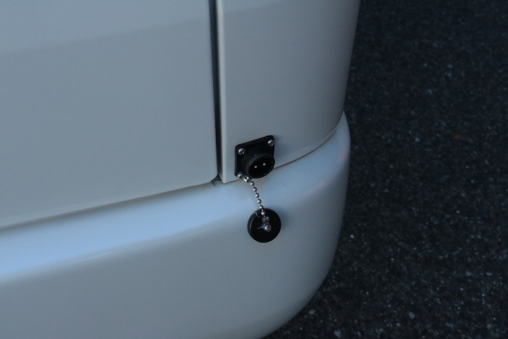 キャンピングカー バンコン ﾊｲｴｰｽ ﾚｸﾋﾞｨ ﾄｯﾌﾟｾｲﾙｽｰﾍﾟﾘｱ　FF　ﾚ