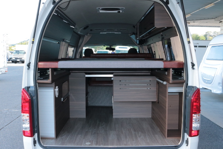 キャンピングカー バンコン ﾊｲｴｰｽ ﾚｸﾋﾞｨ ﾄｯﾌﾟｾｲﾙｽｰﾍﾟﾘｱ　FF　ﾚ