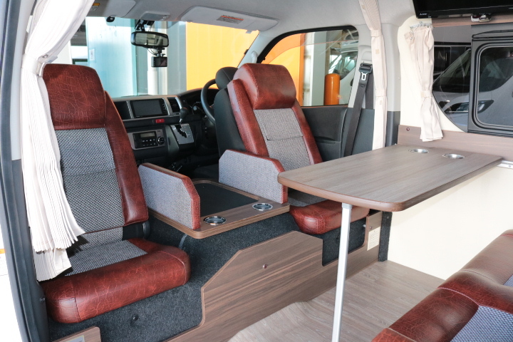 キャンピングカー バンコン ﾊｲｴｰｽ ﾚｸﾋﾞｨ ﾄｯﾌﾟｾｲﾙｽｰﾍﾟﾘｱ　FF　ﾚ