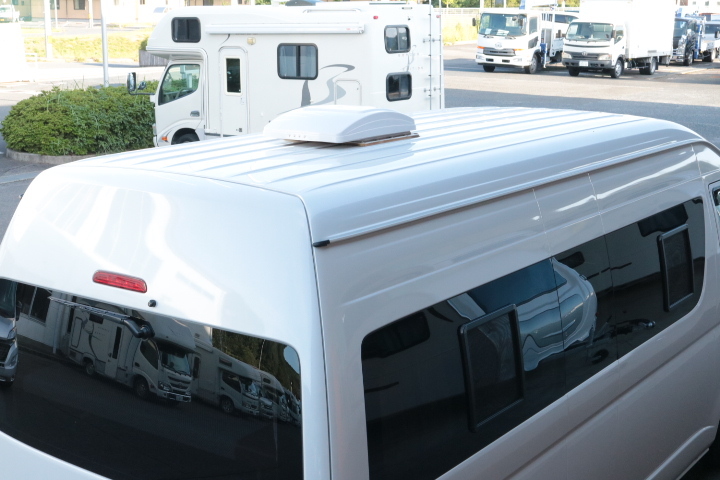 キャンピングカー バンコン ﾊｲｴｰｽ ﾚｸﾋﾞｨ ﾄｯﾌﾟｾｲﾙｽｰﾍﾟﾘｱ　FF　ﾚ