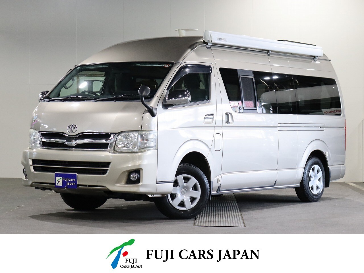 キャンピングカー バンコン ハイエース アルペジオ キャンディ 4WD　ソーラーP