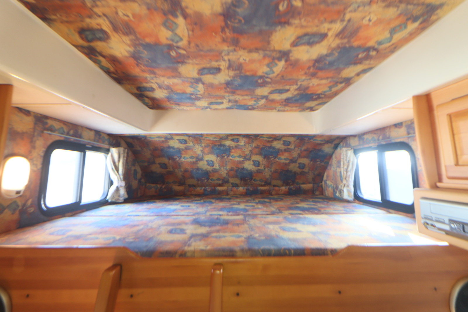 キャンピングカー キャブコン ｸﾞﾗﾝﾄﾞﾊｲｴｰｽ ﾅｯﾂRV ｸﾞﾗﾝﾂDD 4WD