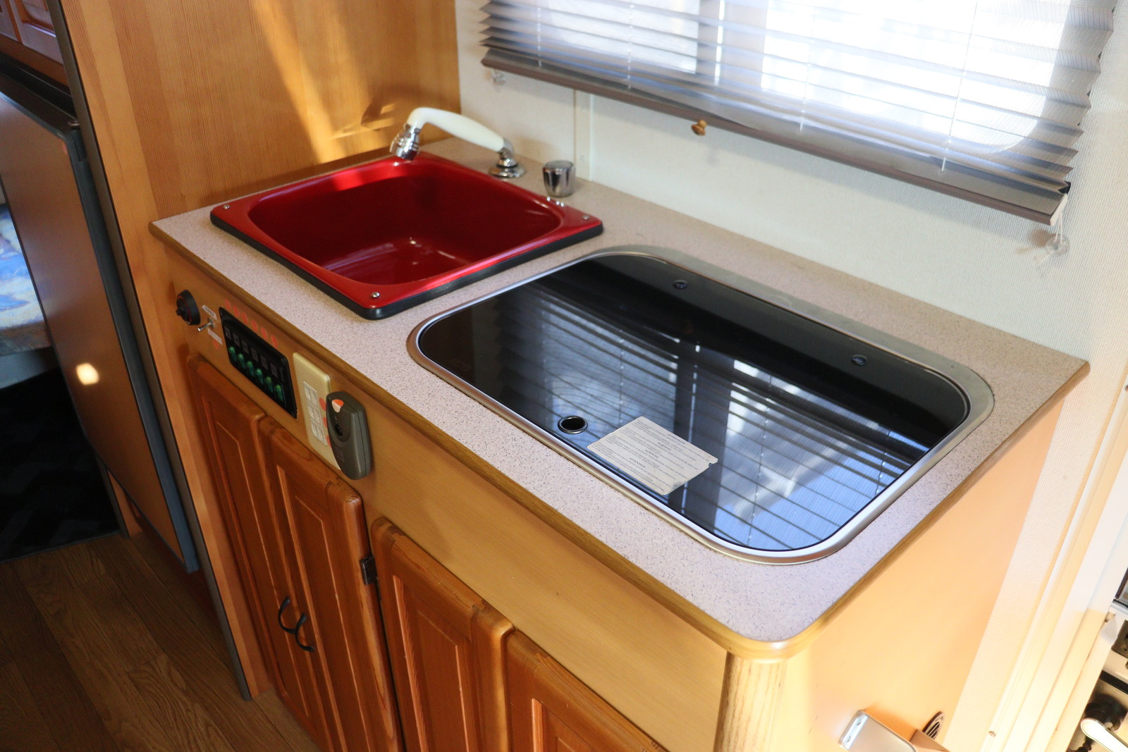 キャンピングカー キャブコン ｸﾞﾗﾝﾄﾞﾊｲｴｰｽ ﾅｯﾂRV ｸﾞﾗﾝﾂDD 4WD