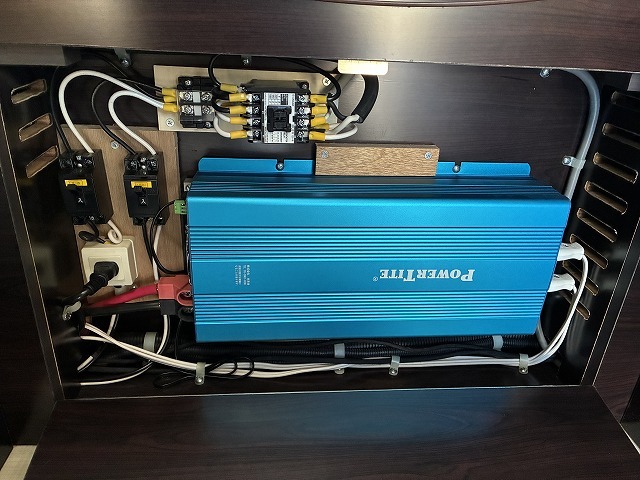 キャンピングカー キャブコン ｶﾑﾛｰﾄﾞ ﾊﾞﾝﾃｯｸ ｼﾞﾙ520