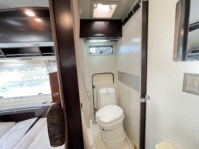 キャンピングカー キャブコン ｶﾑﾛｰﾄﾞ ﾊﾞﾝﾃｯｸ ｼﾞﾙ520