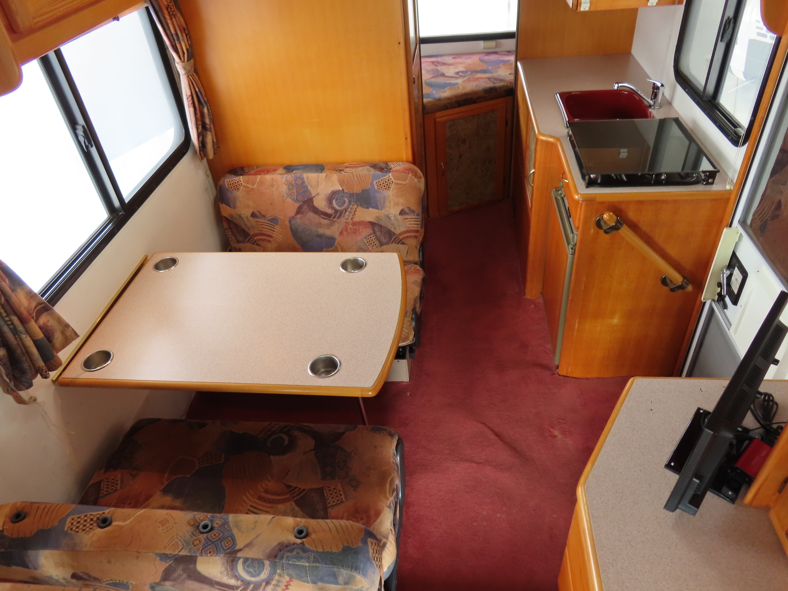 キャンピングカー キャブコン ｶﾑﾛｰﾄﾞ ｸﾞﾛｰﾊﾞﾙｷﾝｸﾞ5.3WD FFﾋｰﾀｰ