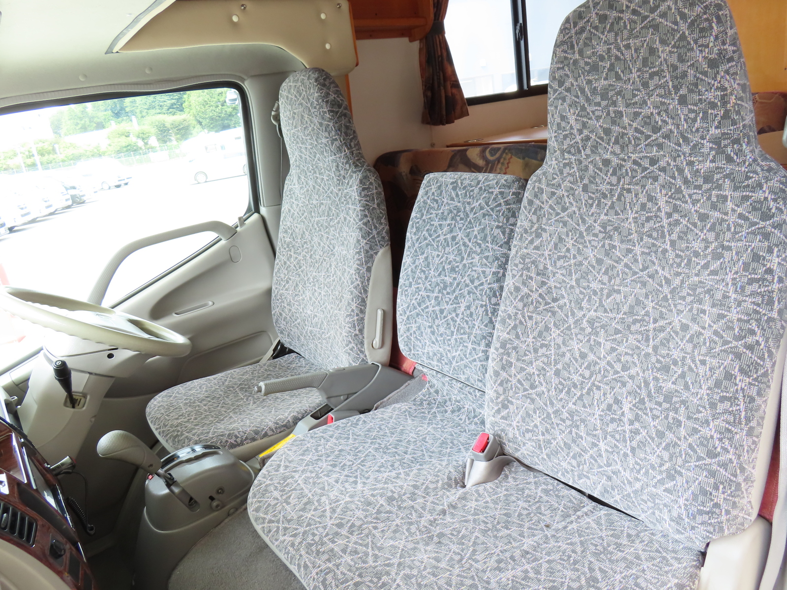 キャンピングカー キャブコン ｶﾑﾛｰﾄﾞ ｸﾞﾛｰﾊﾞﾙｷﾝｸﾞ5.3WD FFﾋｰﾀｰ