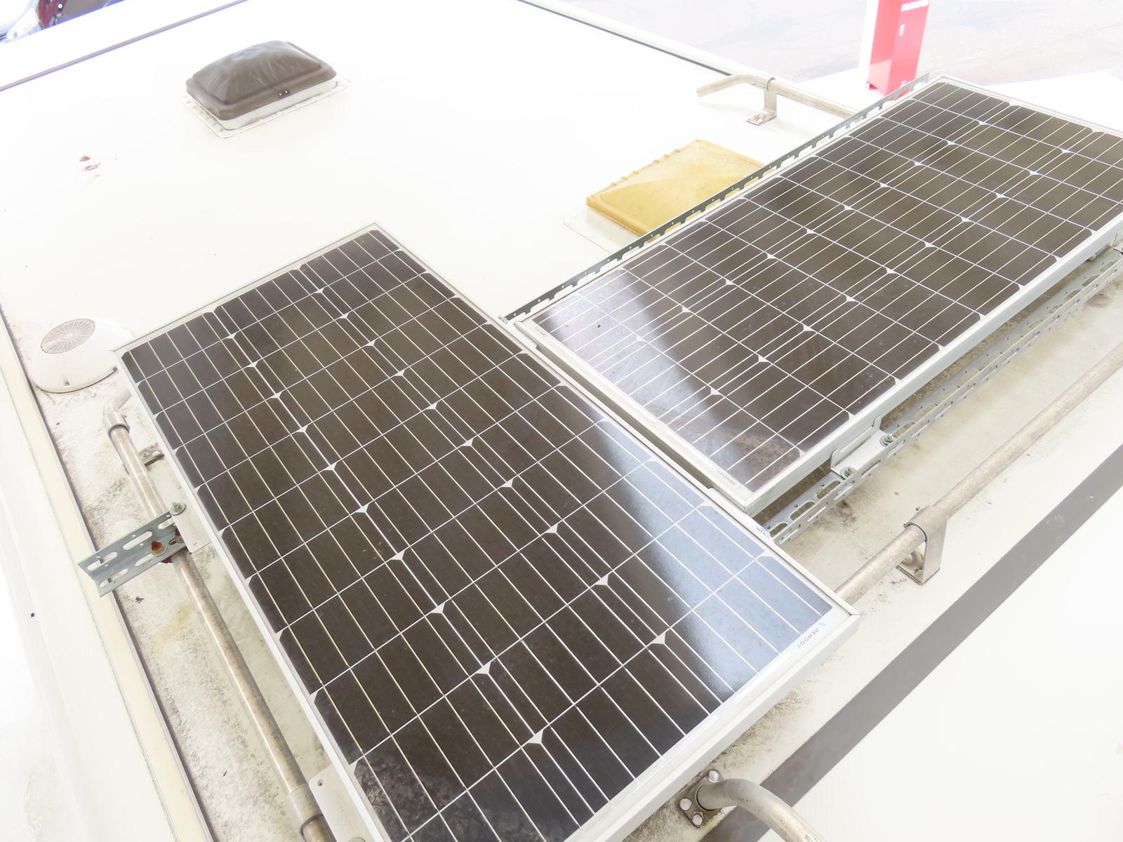 キャンピングカー キャブコン ｶﾑﾛｰﾄﾞ ｸﾞﾛｰﾊﾞﾙｷﾝｸﾞ5.3WD FFﾋｰﾀｰ