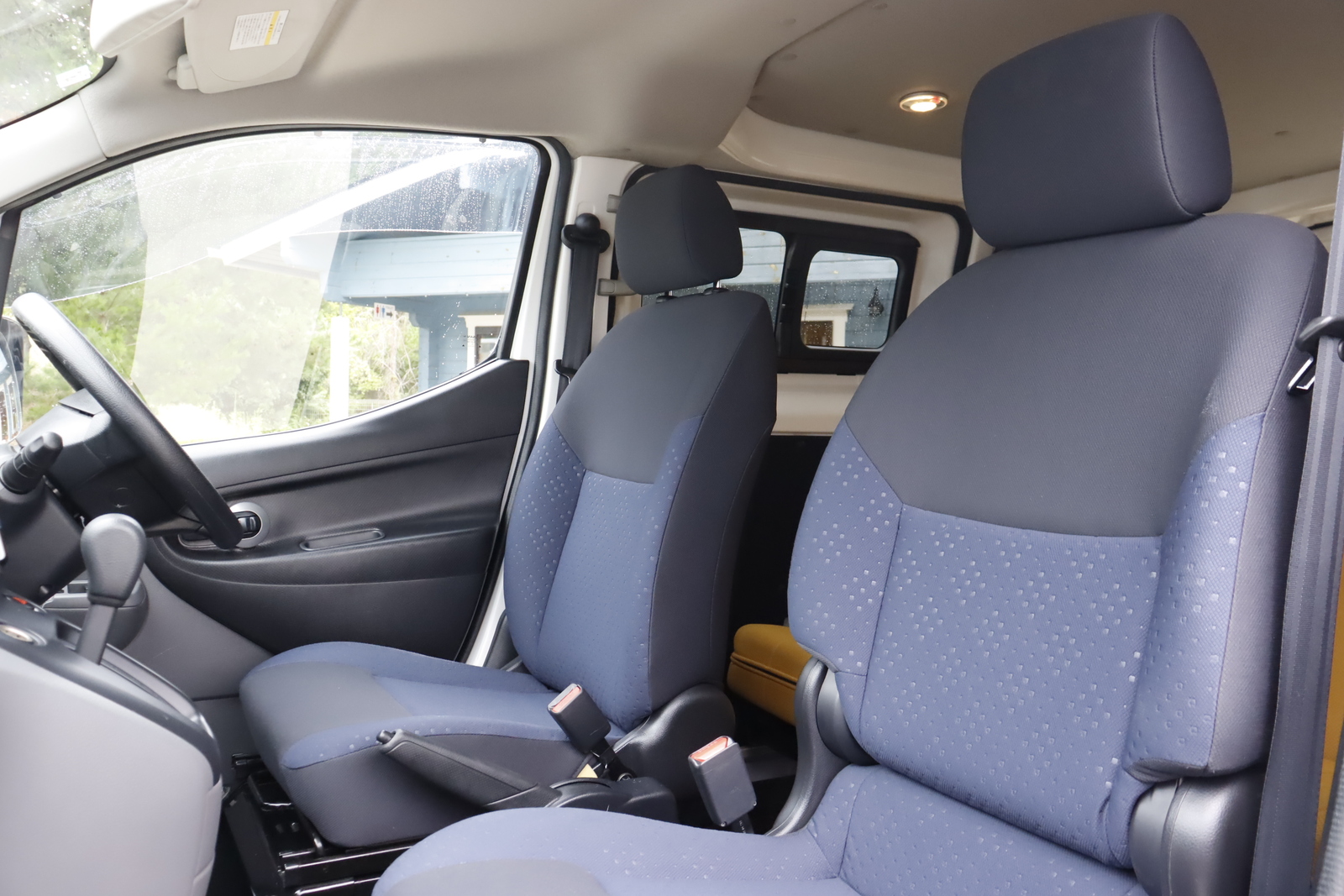 キャンピングカー バンコン NV200ﾊﾞﾈｯﾄ ﾋﾟｰｽﾞｸﾗﾌﾄ ﾂｰﾙﾄﾞｽﾀｰ