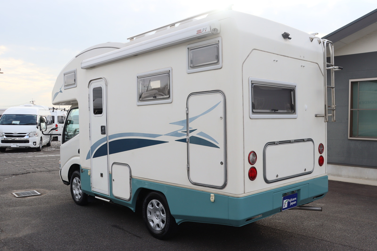 キャンピングカー キャブコン ｶﾑﾛｰﾄﾞ ﾊﾞﾝﾃｯｸ ｺﾙﾄﾞﾊﾞﾝｸｽ 2.5DT