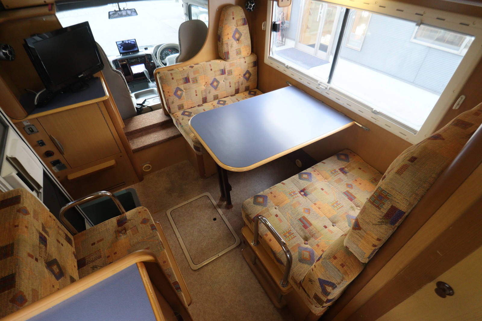 キャンピングカー キャブコン ｶﾑﾛｰﾄﾞ ﾊﾞﾝﾃｯｸ ｺﾙﾄﾞﾊﾞﾝｸｽ 2.5DT