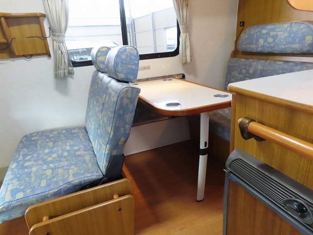 キャンピングカー キャブコン ﾎﾞﾝｺﾞ AtoZ ｱﾚﾝ　FFﾋｰﾀｰ　ﾀｲﾍﾞﾙ交換済