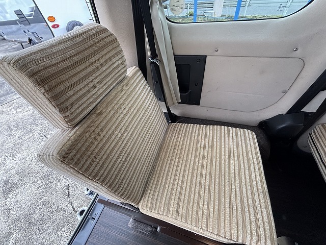 キャンピングカー バンコン NV200ﾊﾞﾈｯﾄ ﾎﾟｯﾌﾟｺﾝ ｷｬﾝﾊﾟｰR